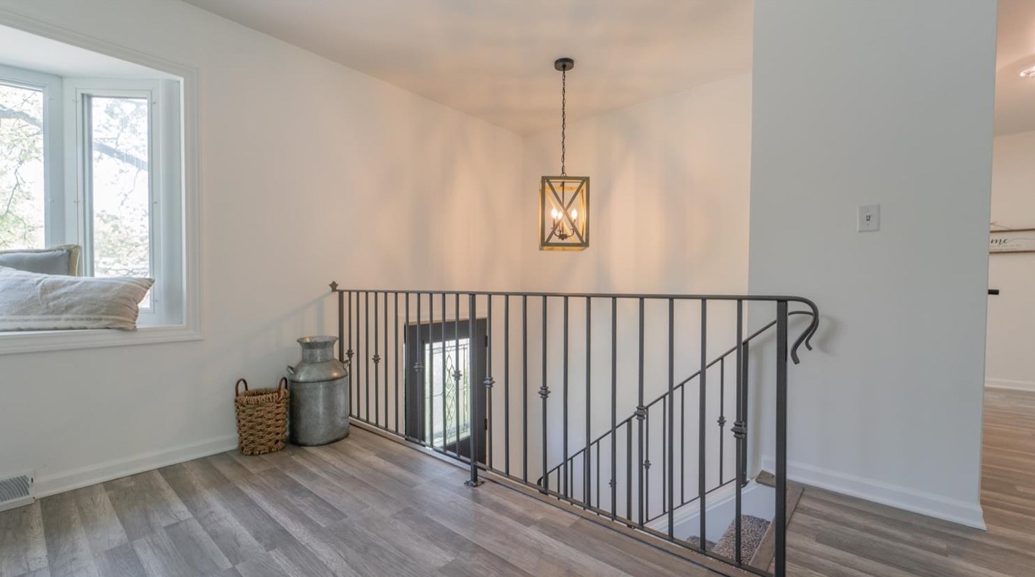 3709 Central Ave, Valpo, IN 46383