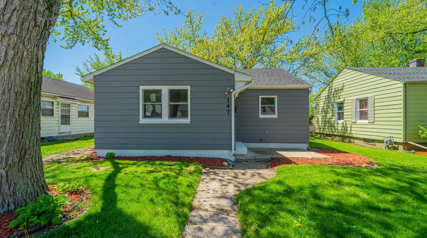 147 Hendricks St, Michigan City, IN 46360