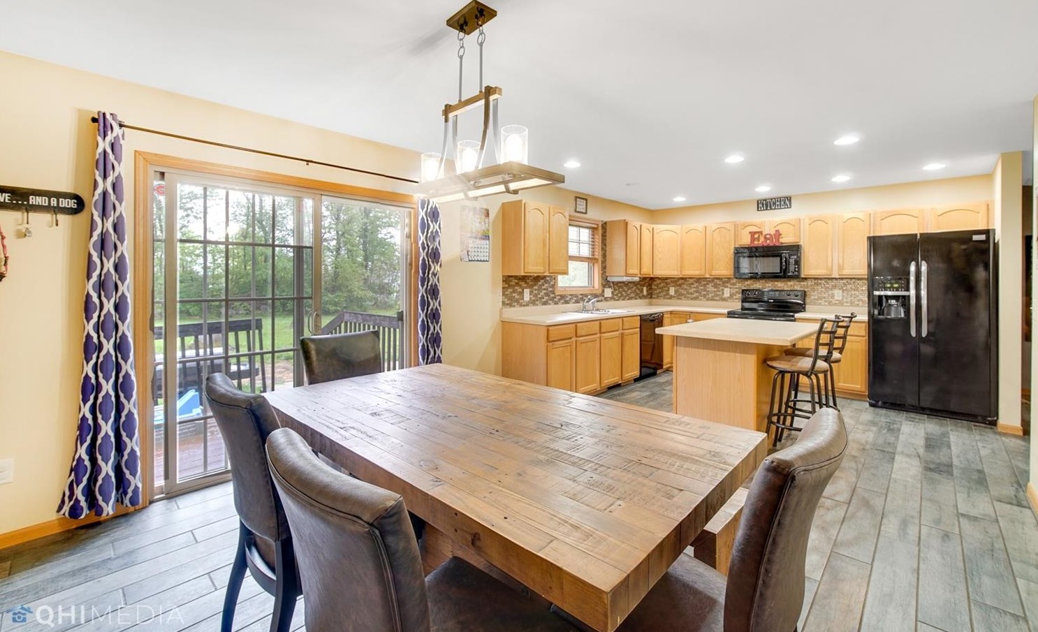 10415 Chevette Dr, Wheatfield, IN 46392