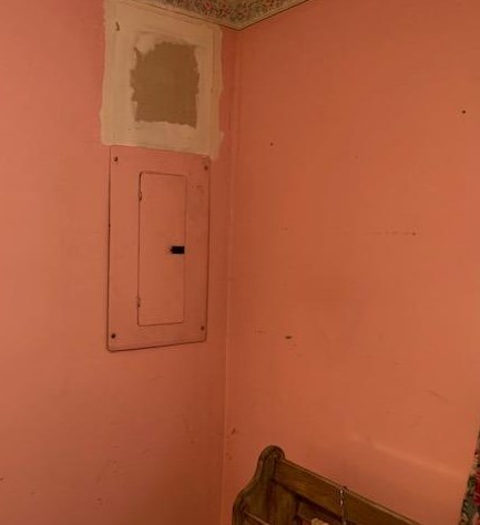 106 Parkview Ave, La Porte IN  46350-6147 exterior