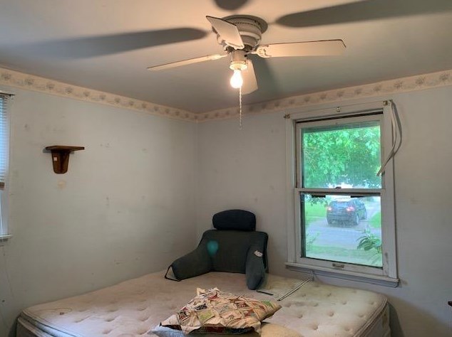 106 Parkview Ave, La Porte IN  46350-6147 exterior