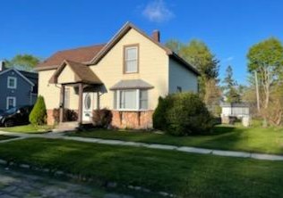 409 H St, La Porte, IN 46350