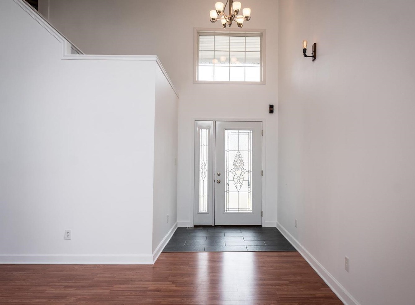 3006 Blue Grouse St, Valpo, IN 46383