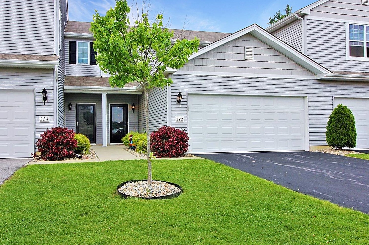 222 Sweetbriar Ct, North Hayden, IN