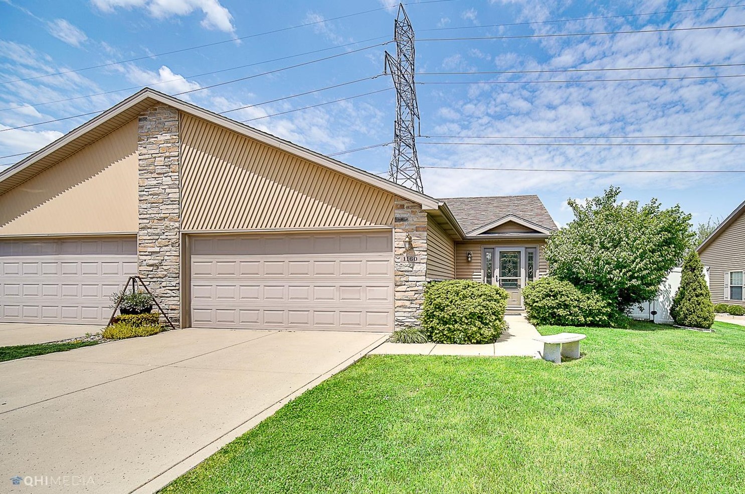 1160 W 86th Pl, Gary, IN 46410