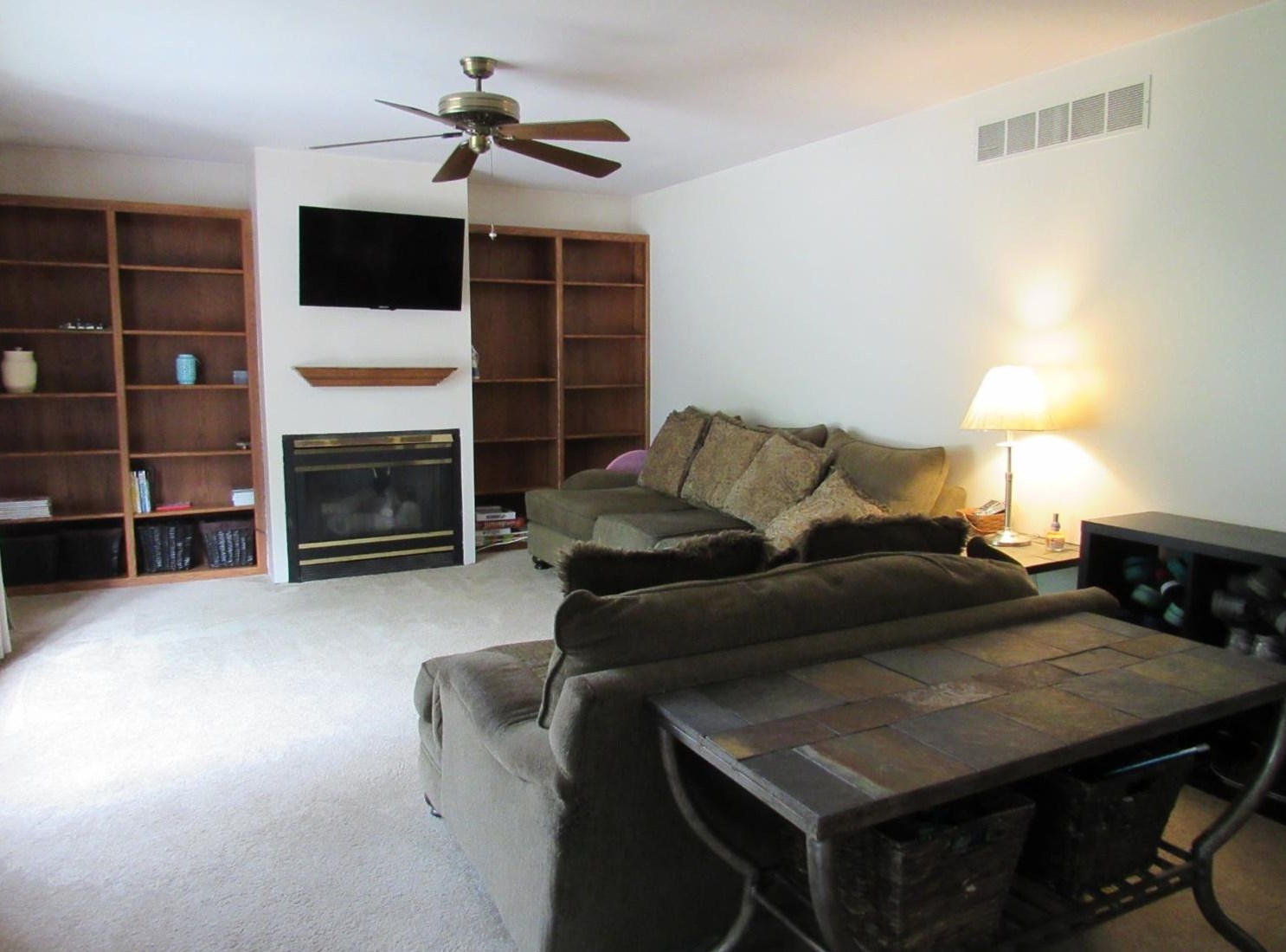 721 Dunewood Dr, Porter, IN 46304-3133