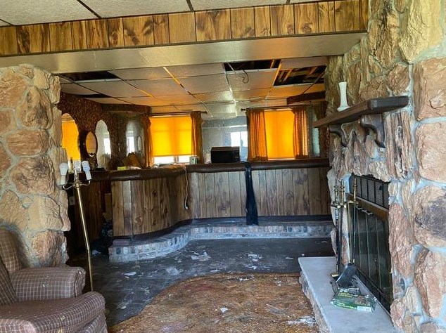 952 Hanover Ln, Dyer, IN 46311
