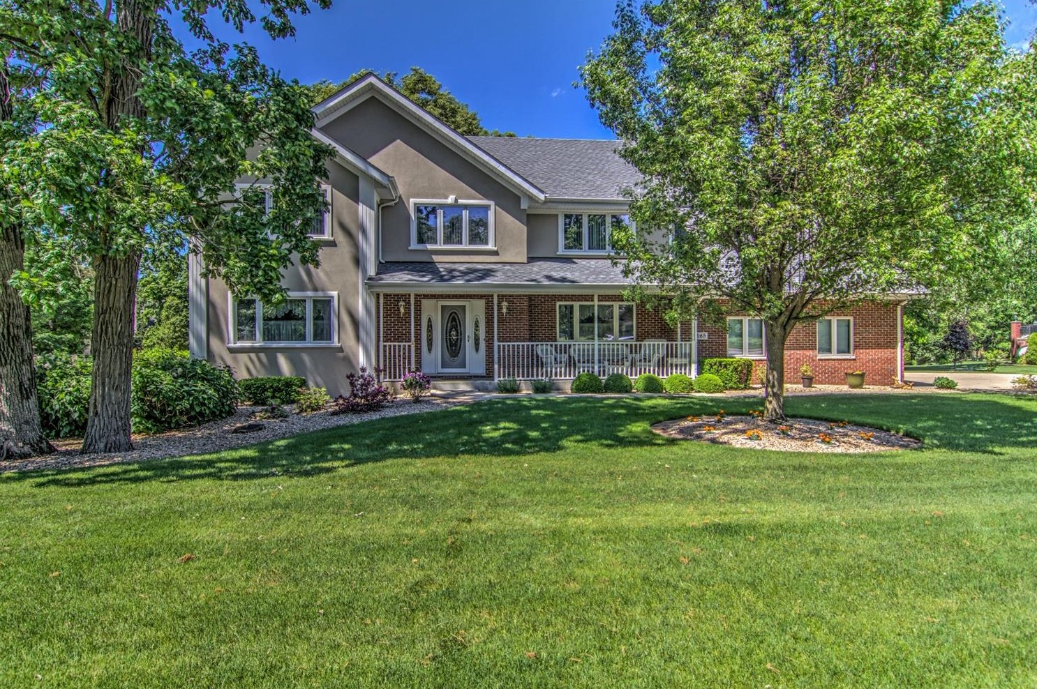 465 Brighton Ln, Dyer, IN 46311