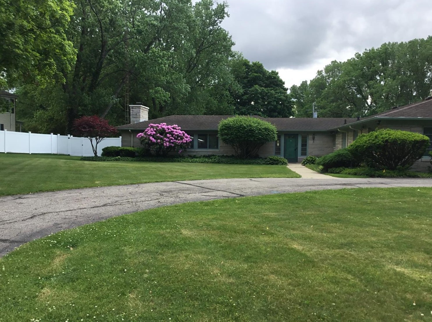 212 Forest Dr, La Porte, IN 46350