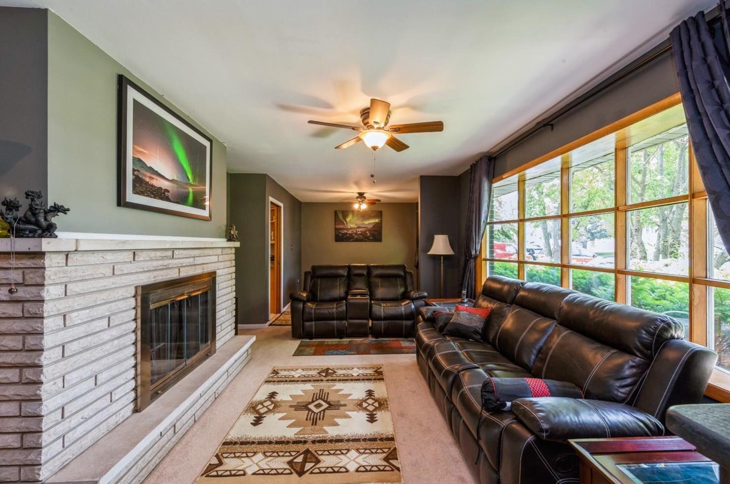 8621 Lee St, Crown Point, IN 46307