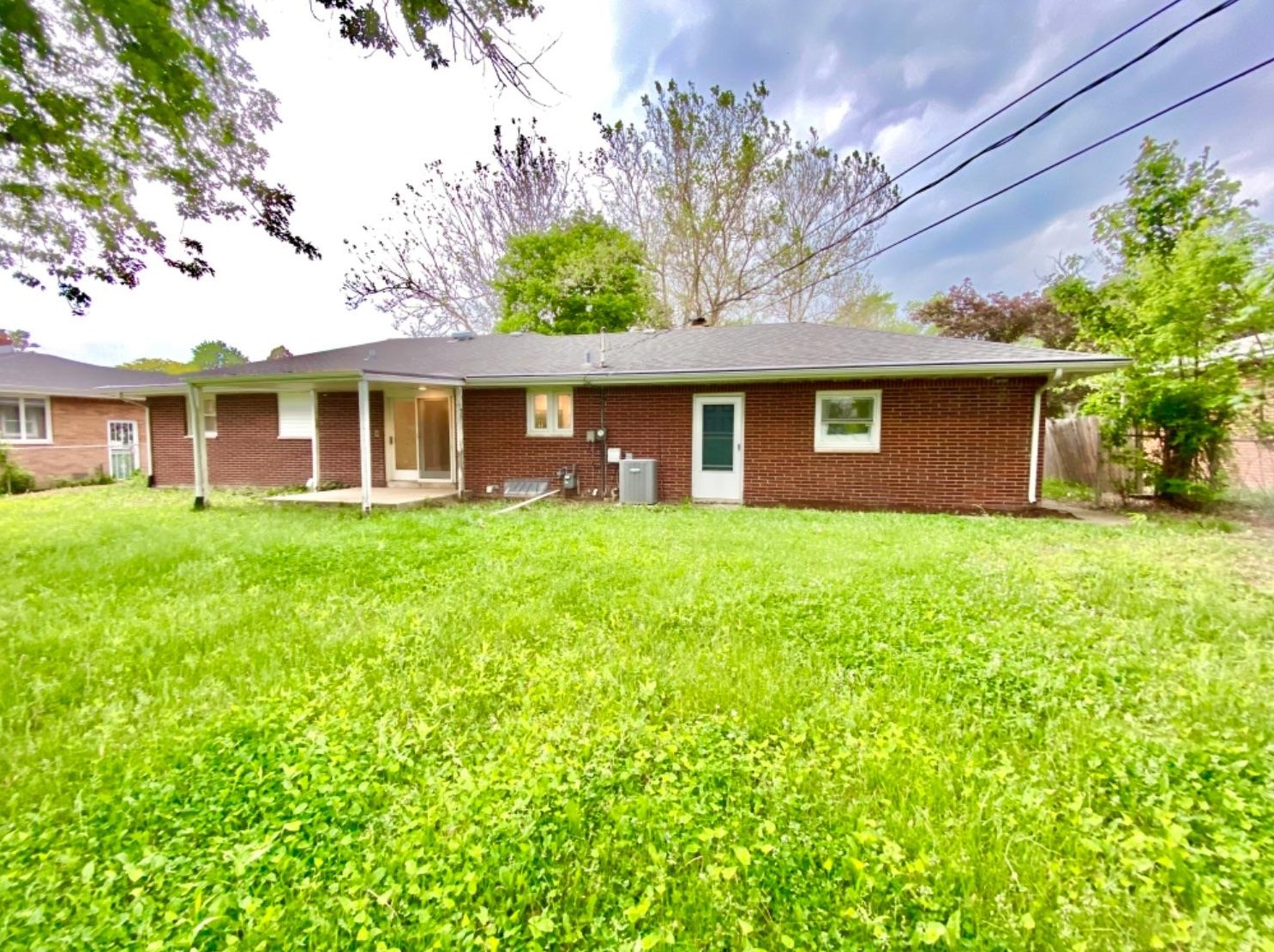 5447 Maryland St, Gary IN  46410-1636 exterior