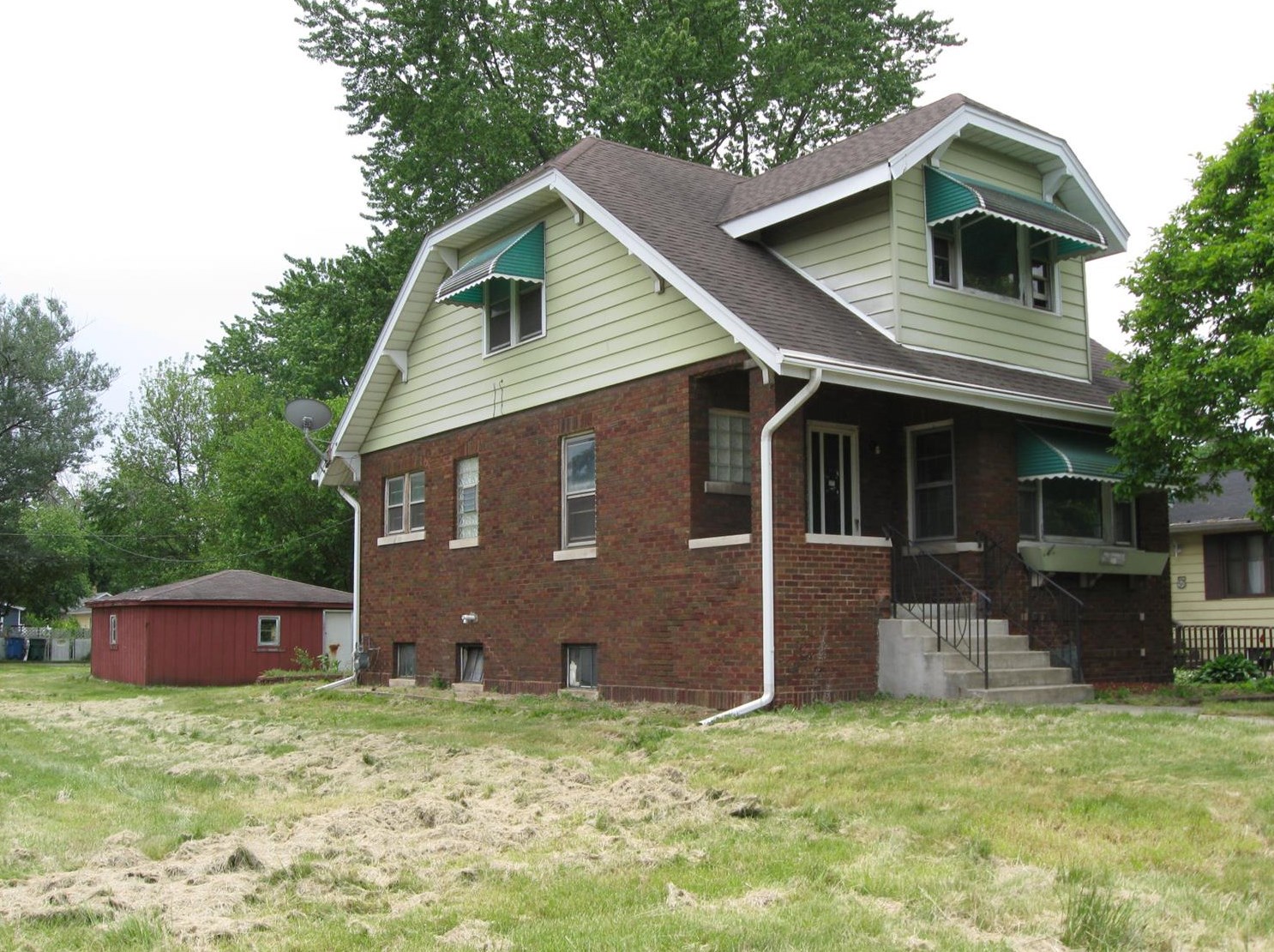 1110 170th St, Hammond, IN 46324