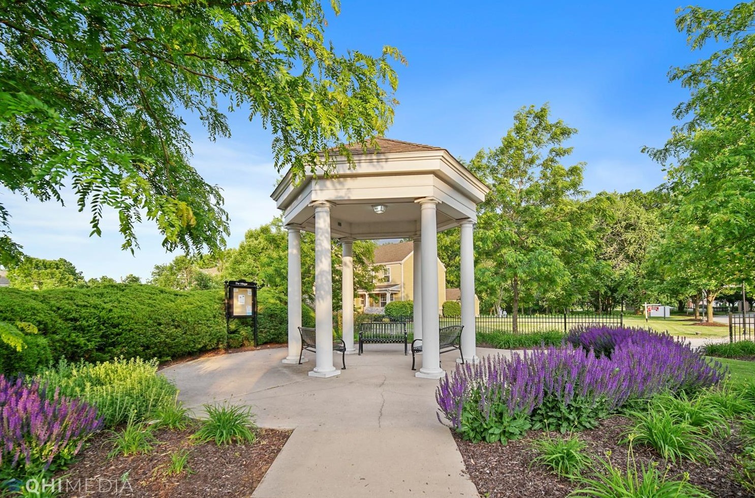 324 Village Sq, Porter IN  46304-9665 exterior