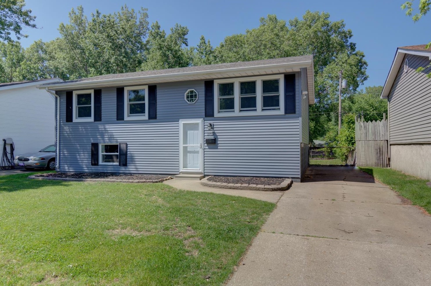 3737 175th Pl, Hammond, IN 46323