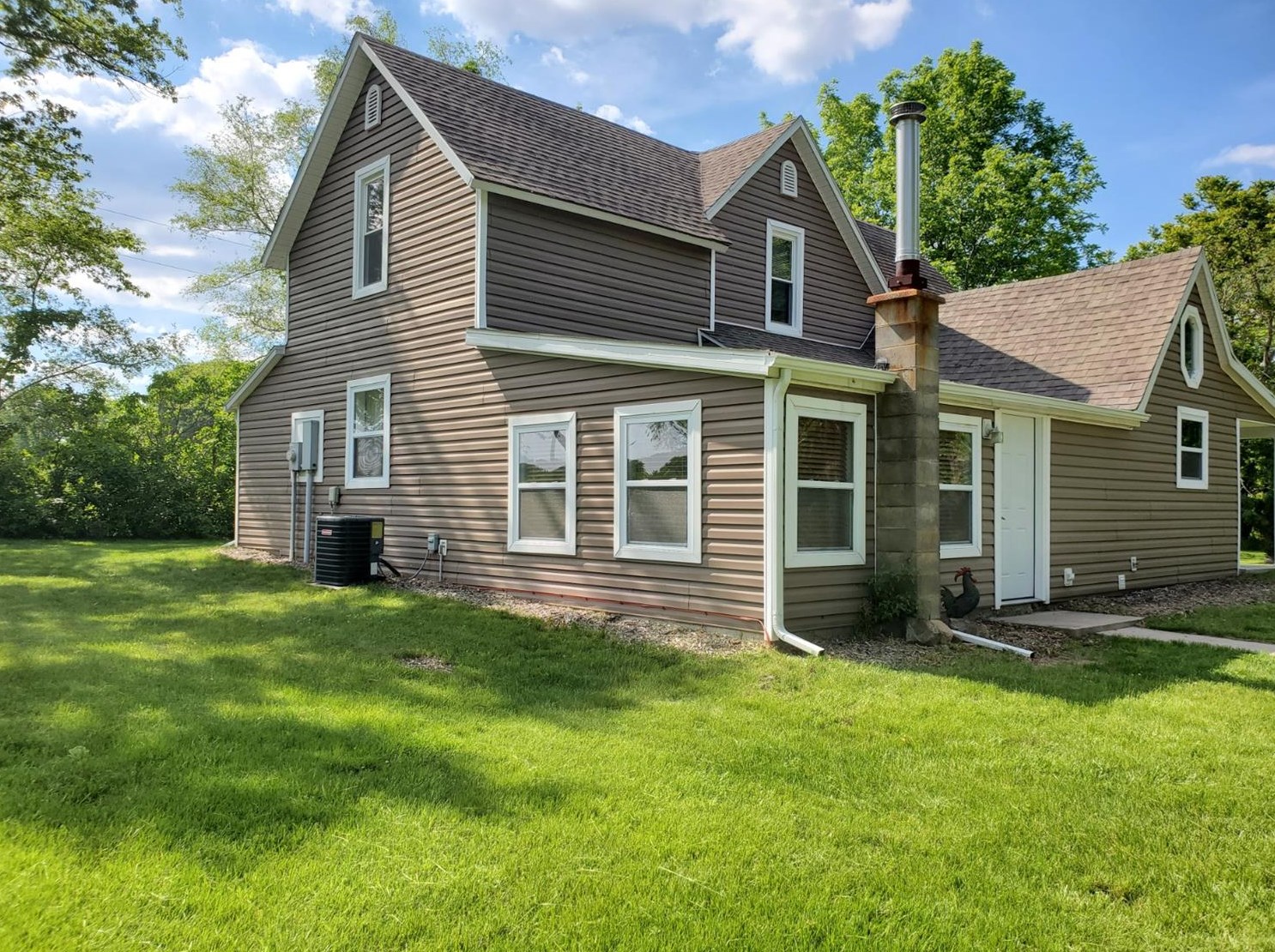 4020 S 750 E, Bass Lake, IN 46534