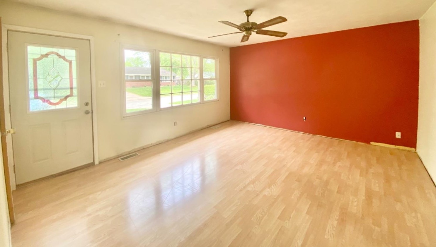 380 Lahonda Dr, Valpo, IN 46385