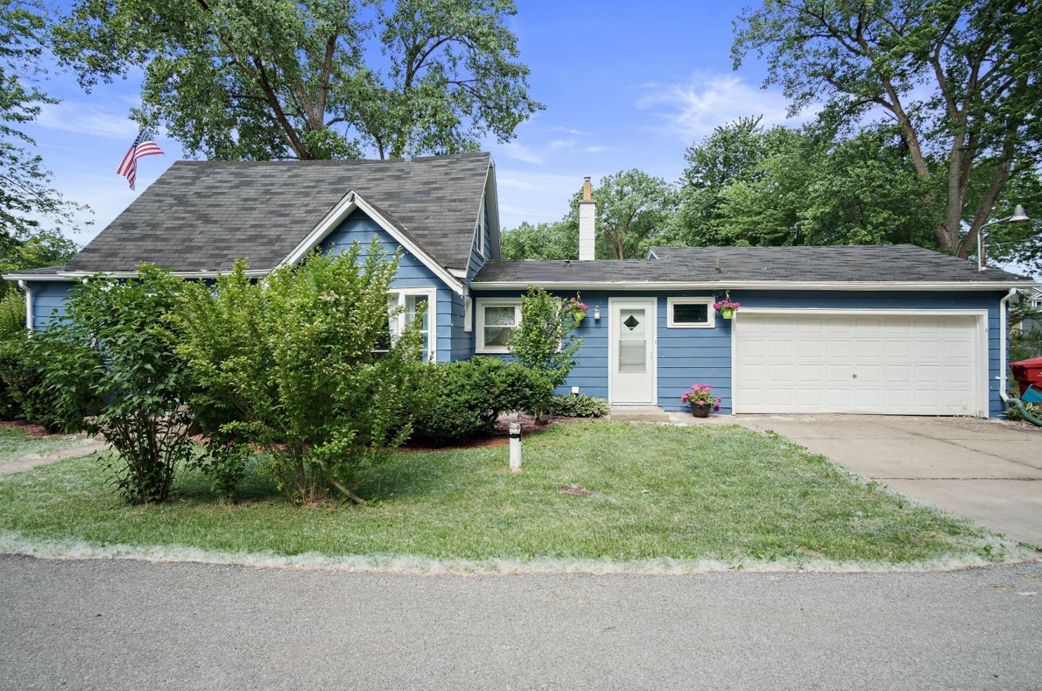 13420 Elm St, Cedar Lake, IN 46303