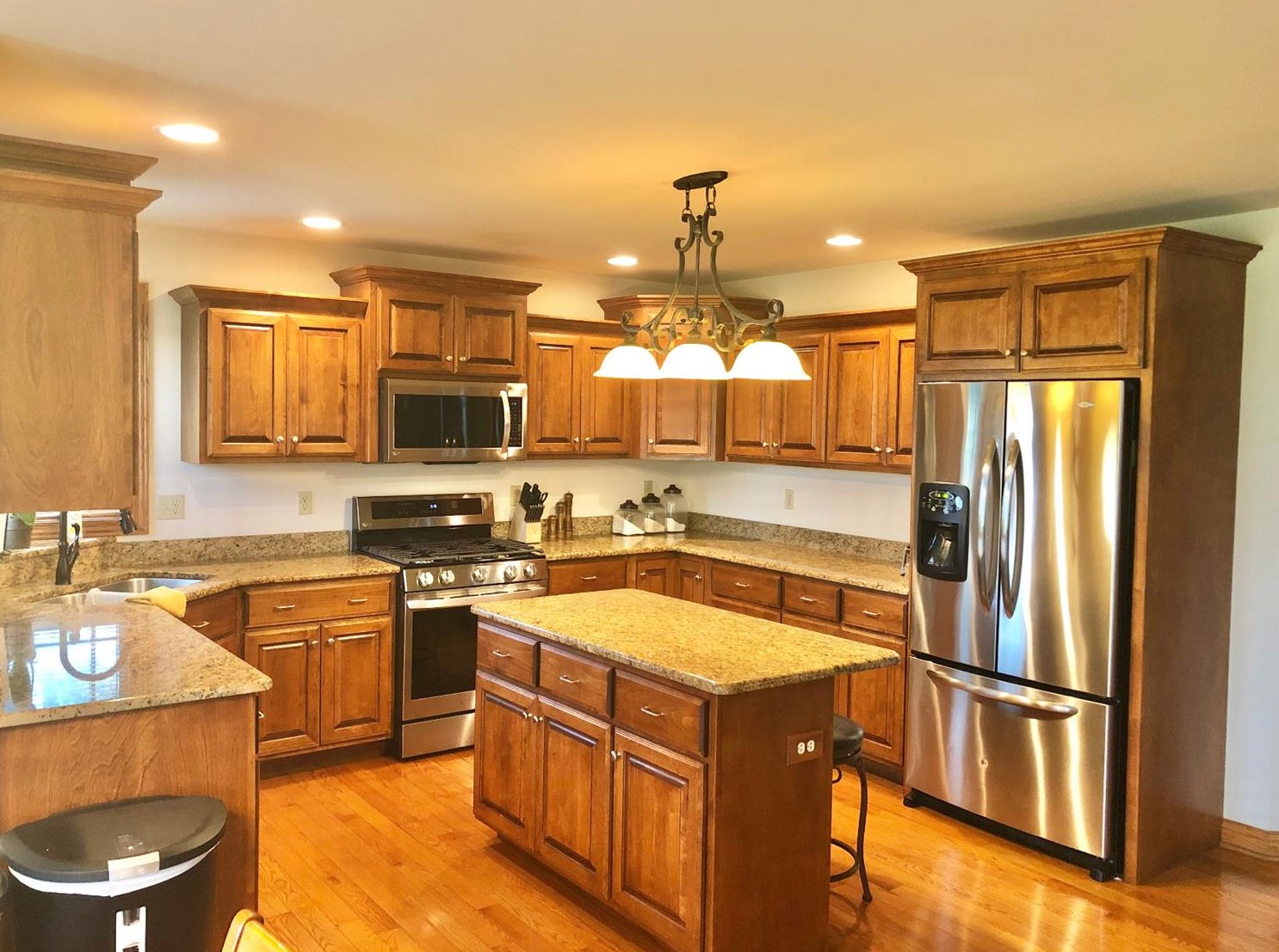 8271 Doubletree Ct, Crown Point, IN 46307