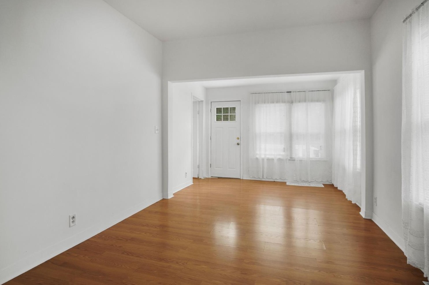 7901 Independence St, Gary, IN 46410