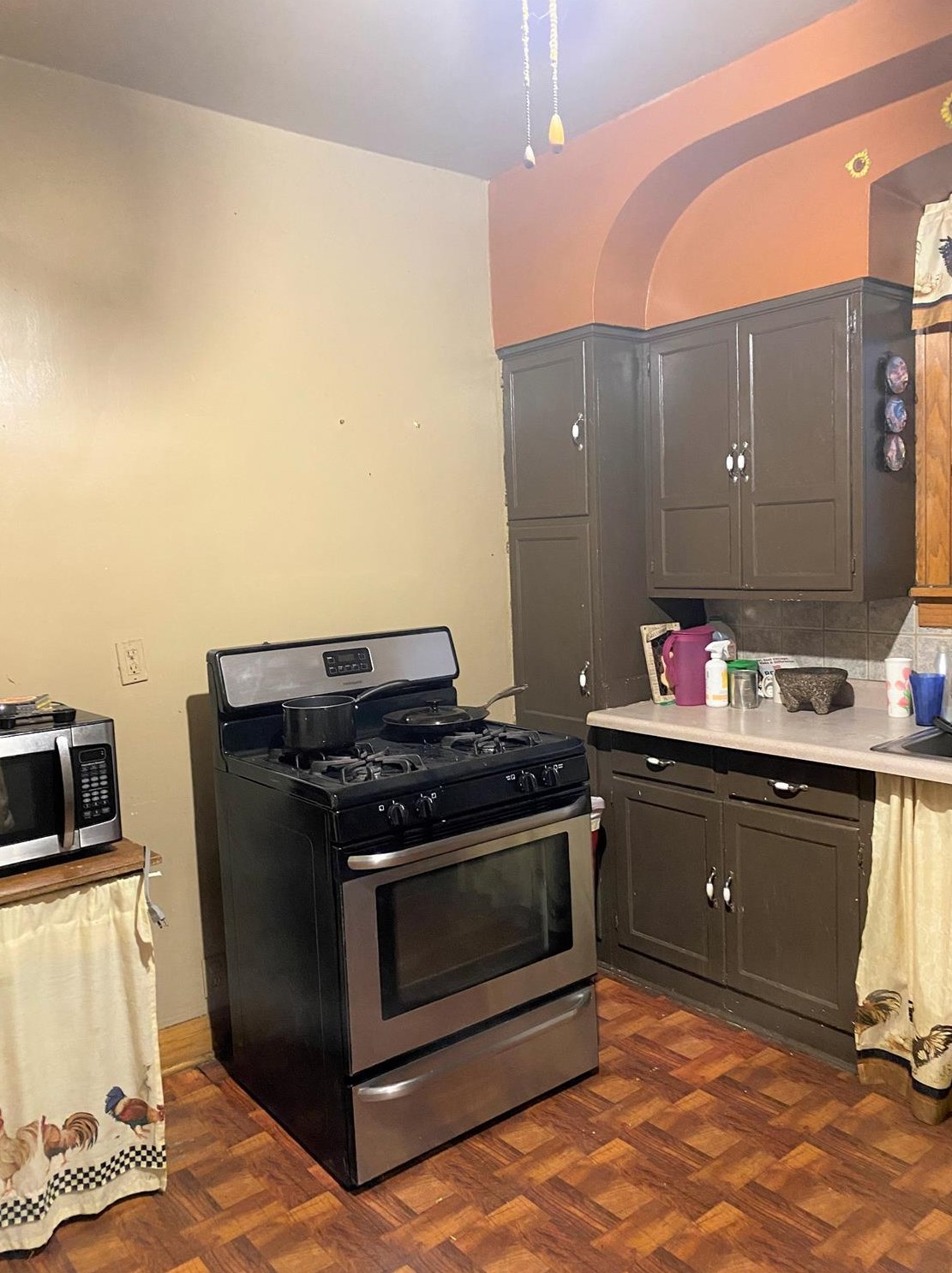 3741 Parrish Ave, East Chicago IN  46312-2237 exterior