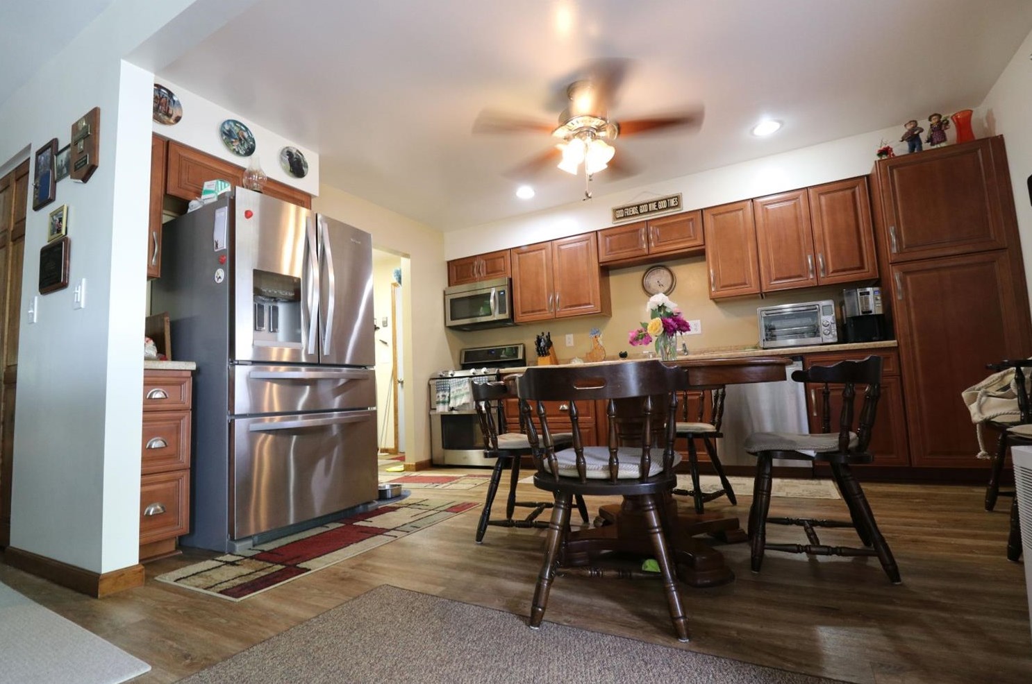 116 Beech Ct, Hebron, IN 46341