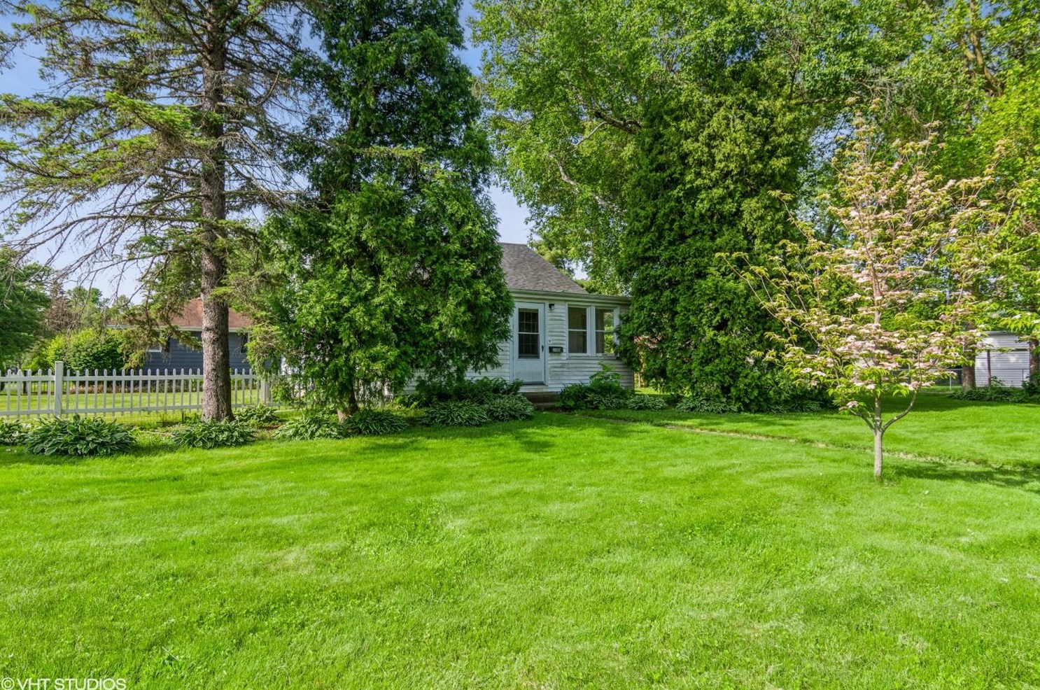 1100 Garfield St, Hobart, IN 46342
