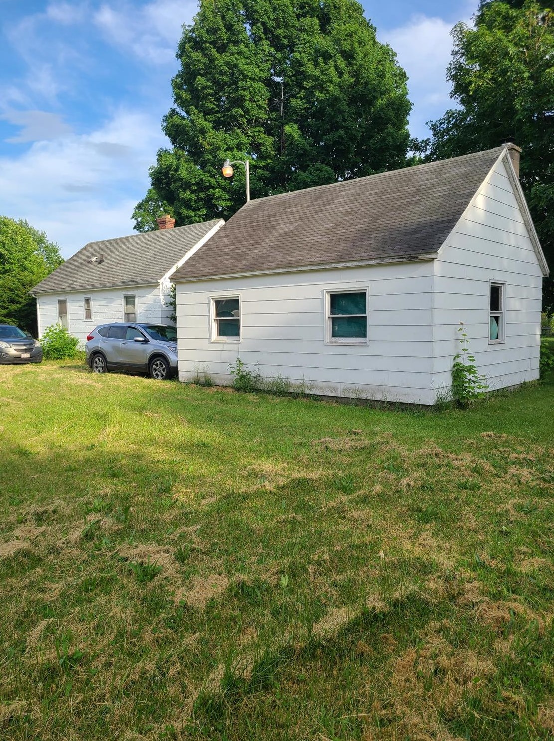 1006 Greenway St, La Porte, IN 46350