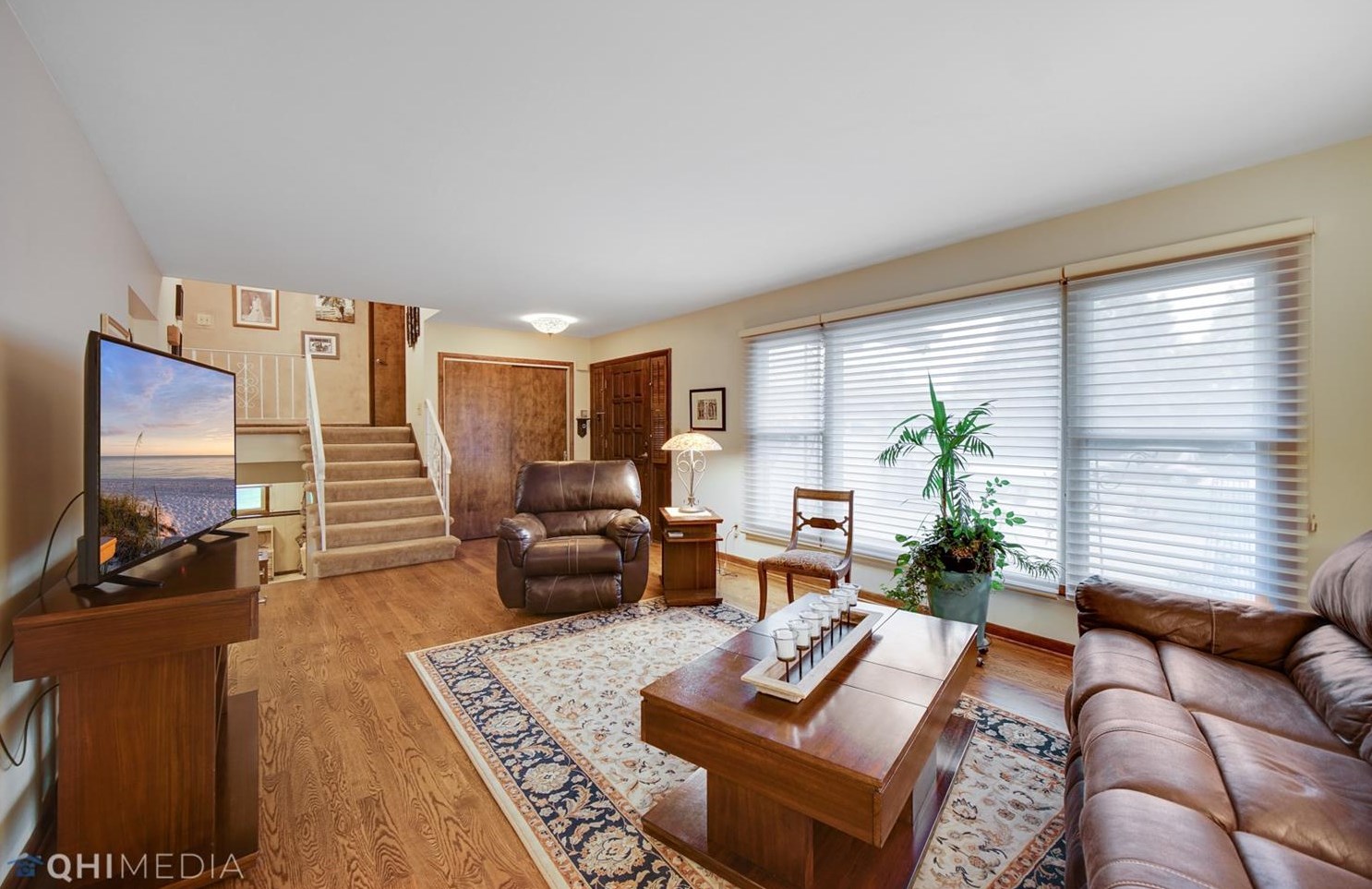1308 Tamarack Dr, Hammond, IN 46321