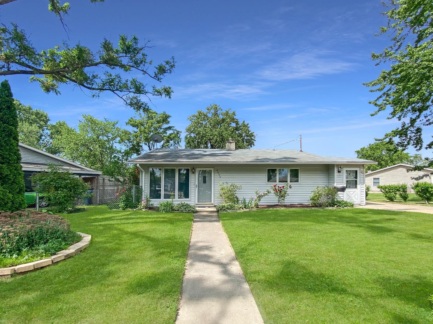 8002 Sycamore Ave, Hammond, IN 46322