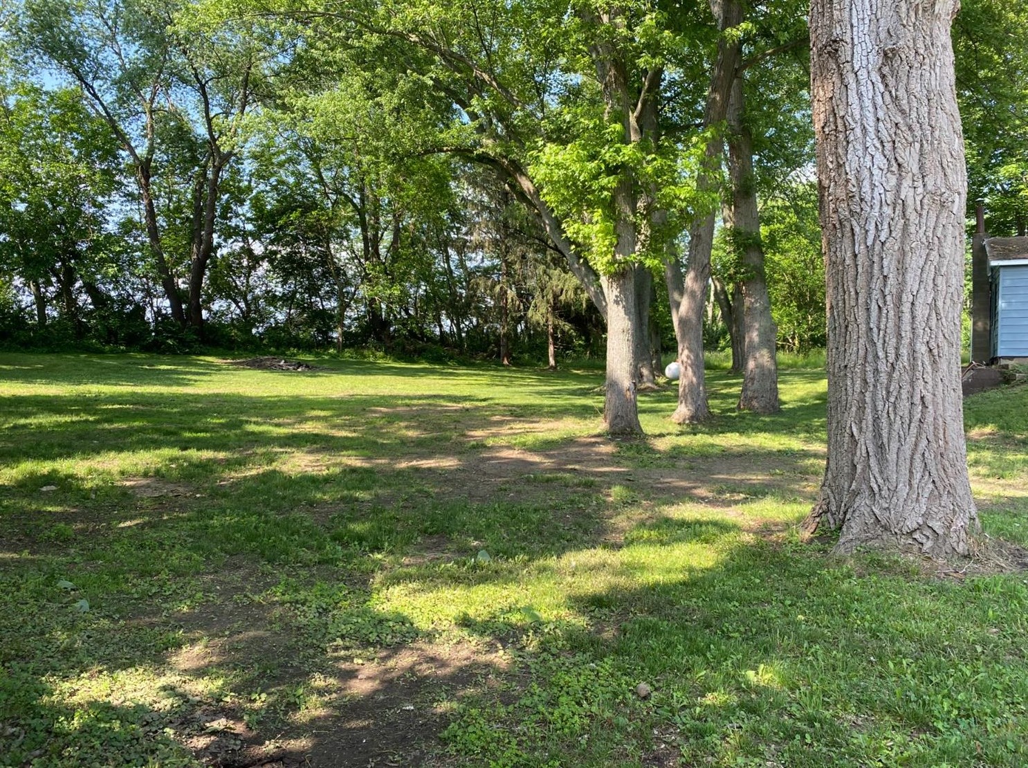 2272 E State Road 2, Rolling Pr, IN 46371