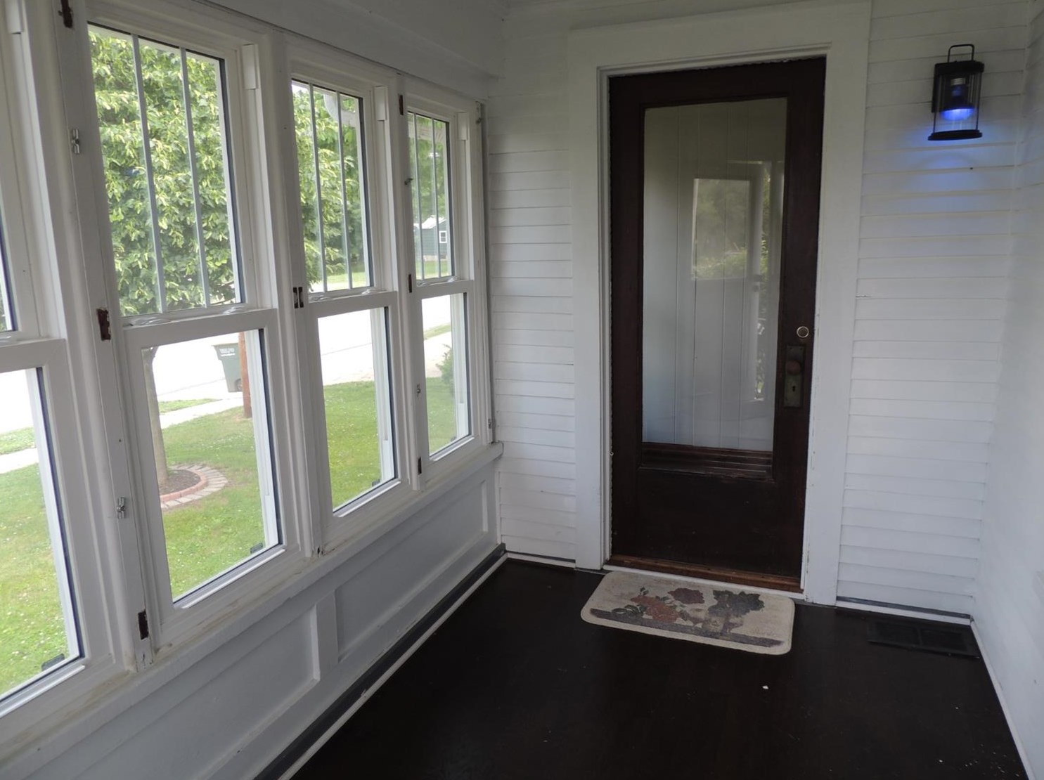 1104 Valparaiso St, Valpo, IN 46383