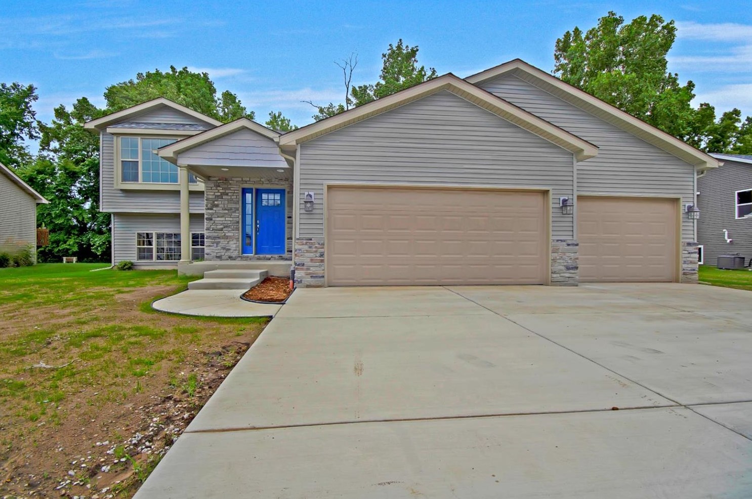 1436 W 96th Ave, Crown Point, IN 46307