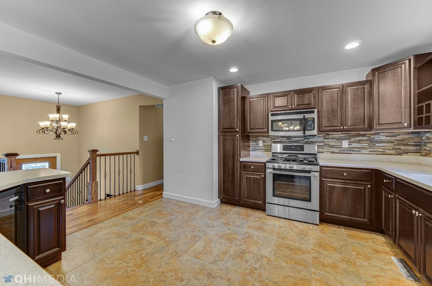 1104 Maxwell St, Crown Point, IN 46307