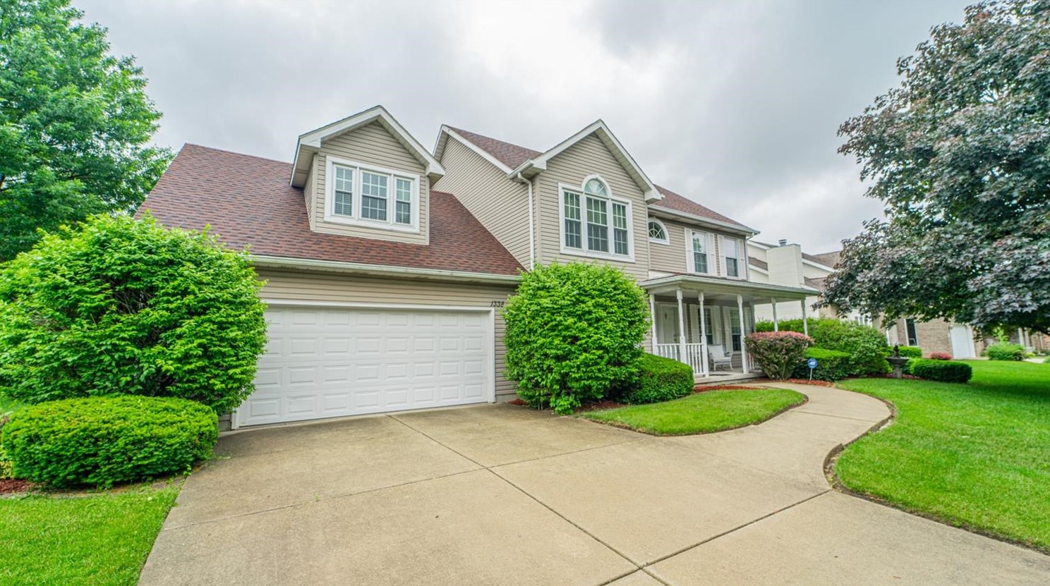 1338 W 95th Pl, Crown Point, IN 46307