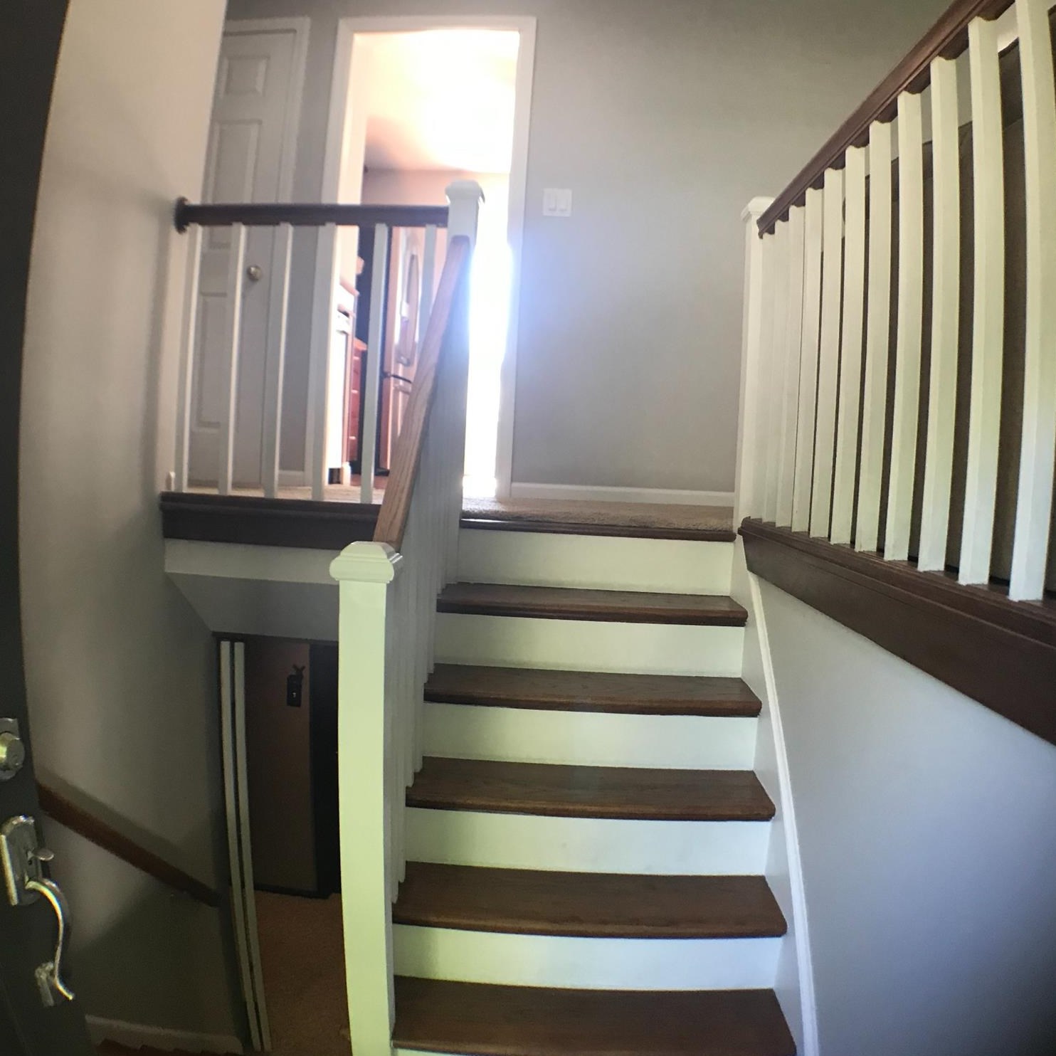 214 Brandt Pl, Hobart, IN 46342