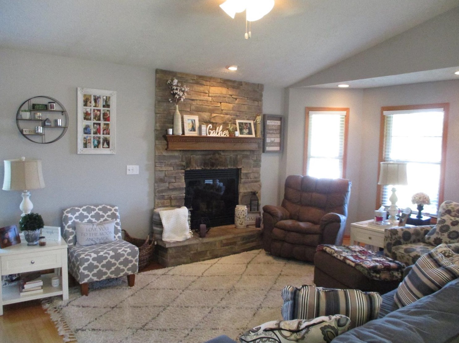 1110 S Delaware St, Hobart, IN 46342