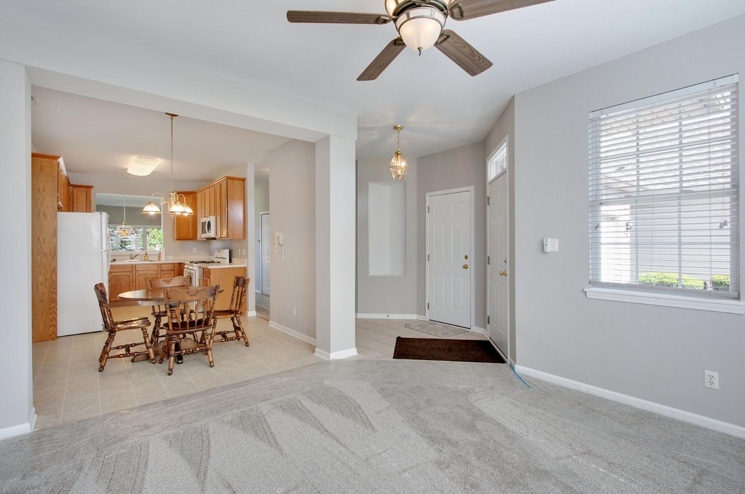 1226 Lily Ln, Schererville IN  46375-1471 exterior