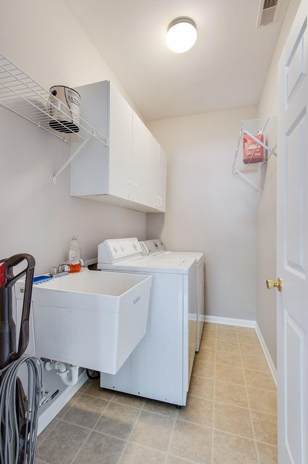 1226 Lily Ln, Schererville IN  46375-1471 exterior