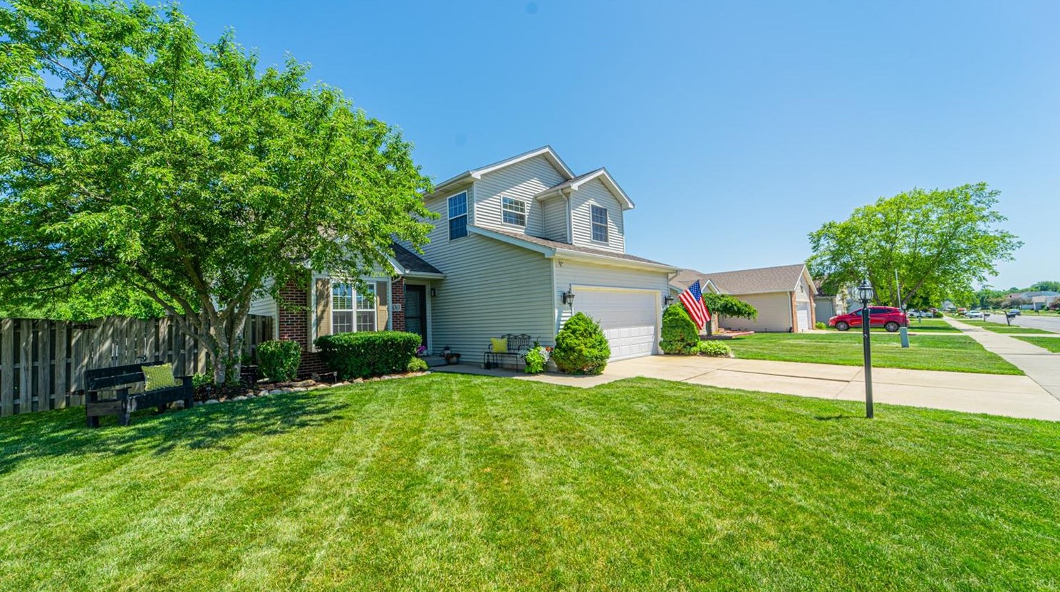 300 Pheasant Run Dr, Hobart, IN 46342