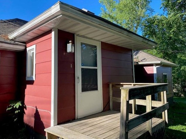 4310 Flint Lake, Valpo, IN 46383