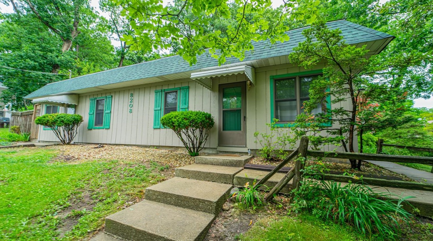 8208 W 127th Ave, Cedar Lake, IN 46303