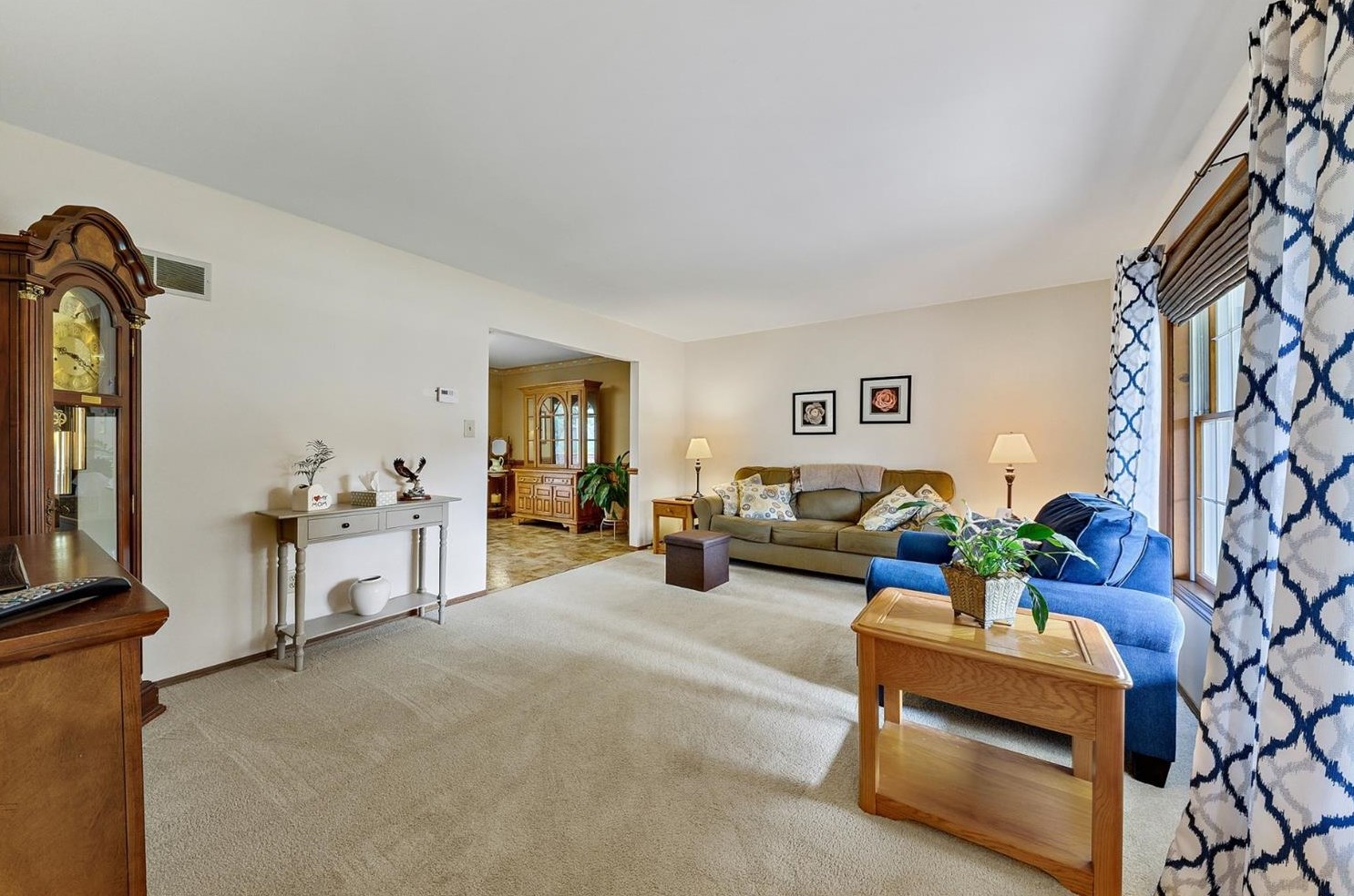 322 True St, Griffith, IN 46319-2674