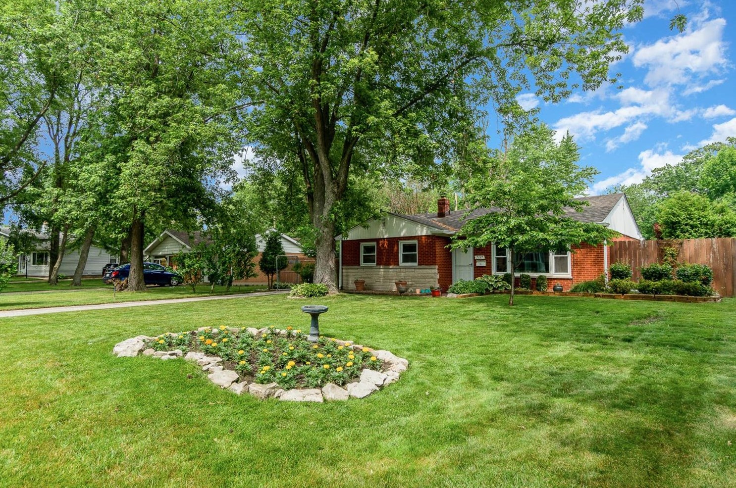 2637 Lakewood Dr, Dyer, IN 46311