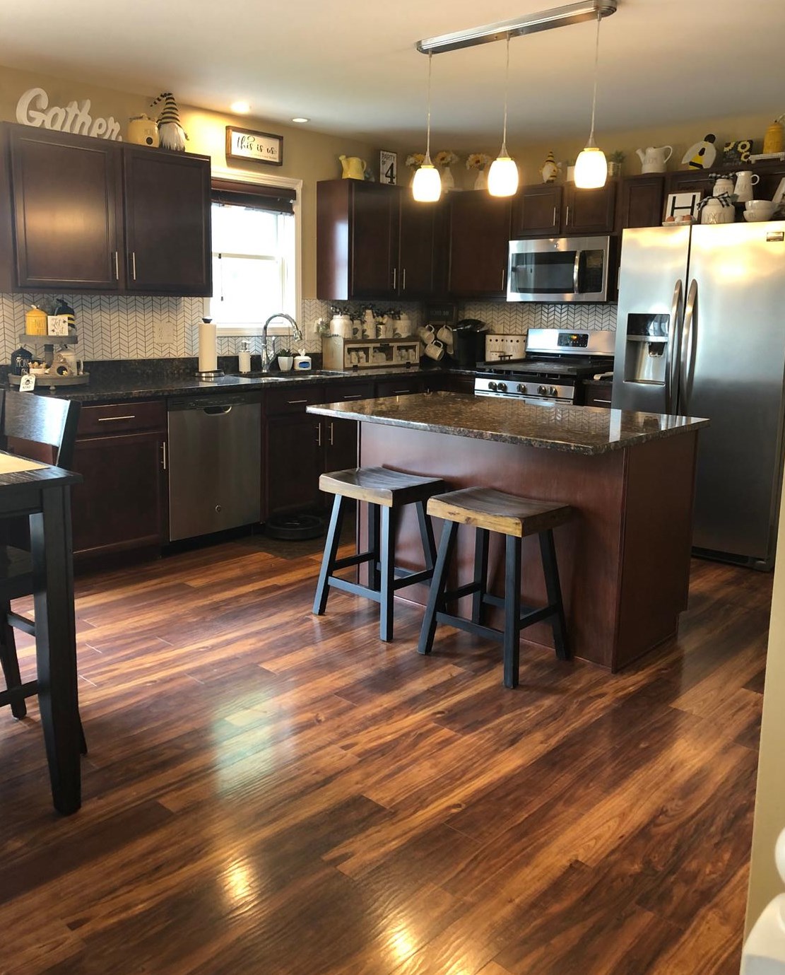 6395 Amanda Dr, Portage, IN 46368-4654