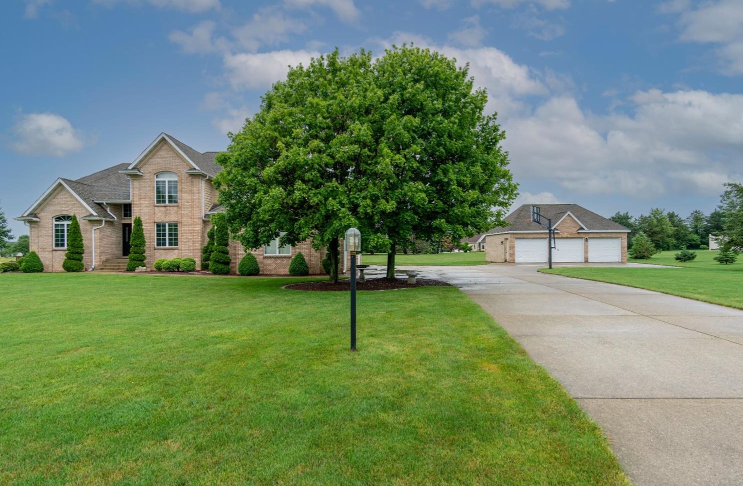 5024 E 106th Ln, Crown Point, IN 46307