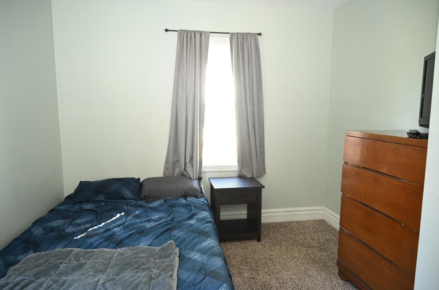406 Planett St, La Porte, IN 46350-2682