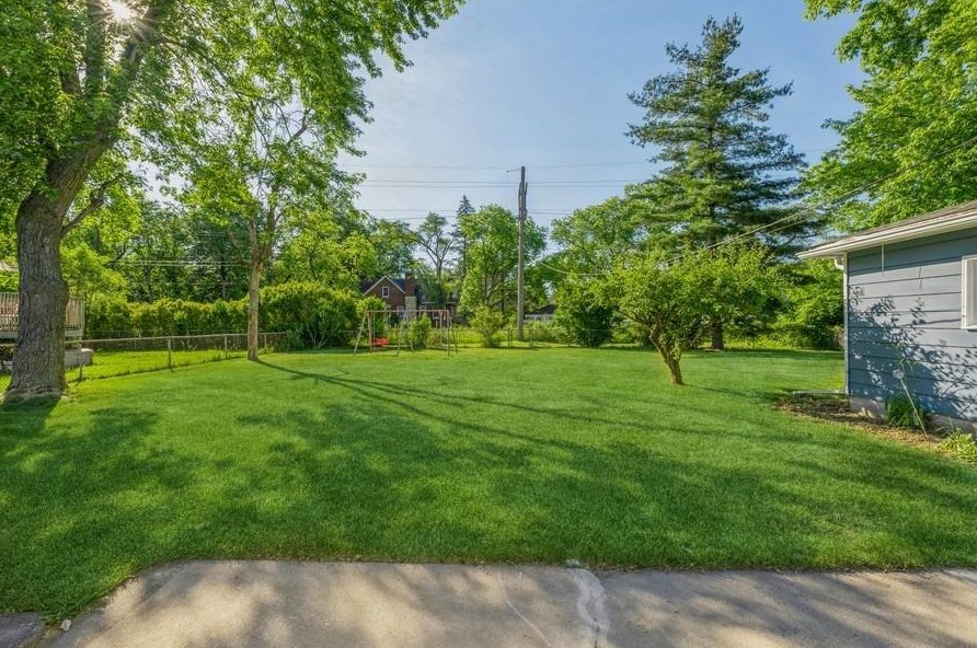 5931 Mckinley St, Gary IN  46410-2203 exterior