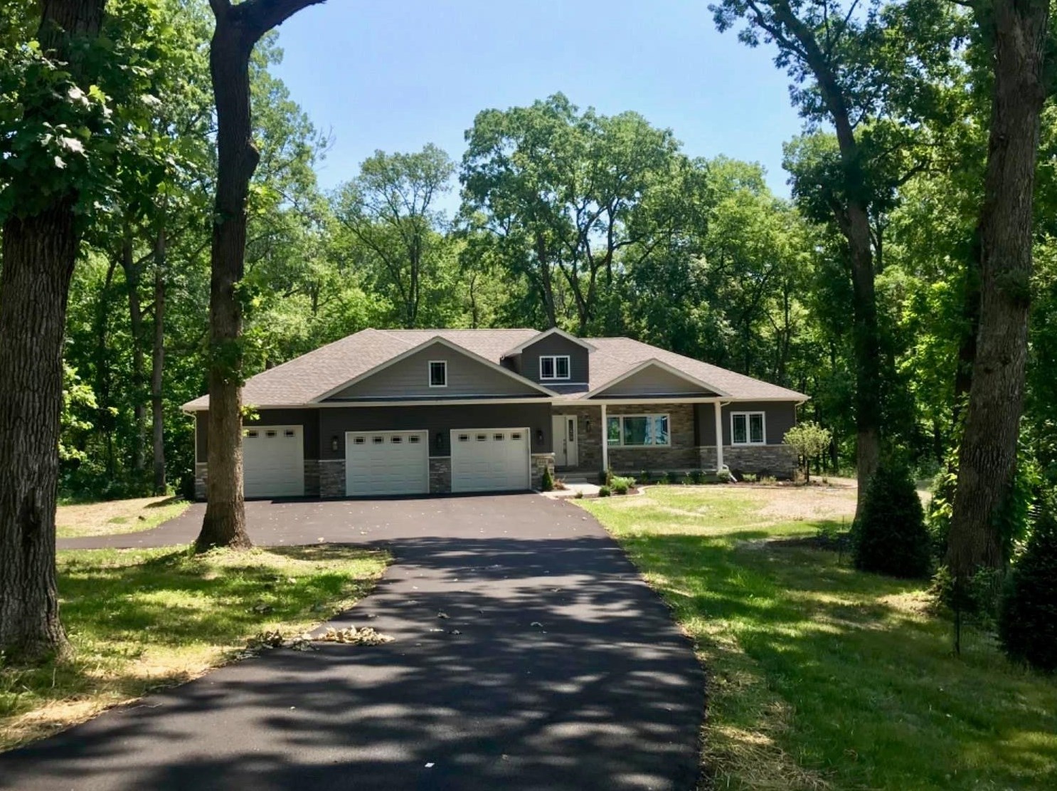 448 N Nichols St, North Hayden, IN 46356
