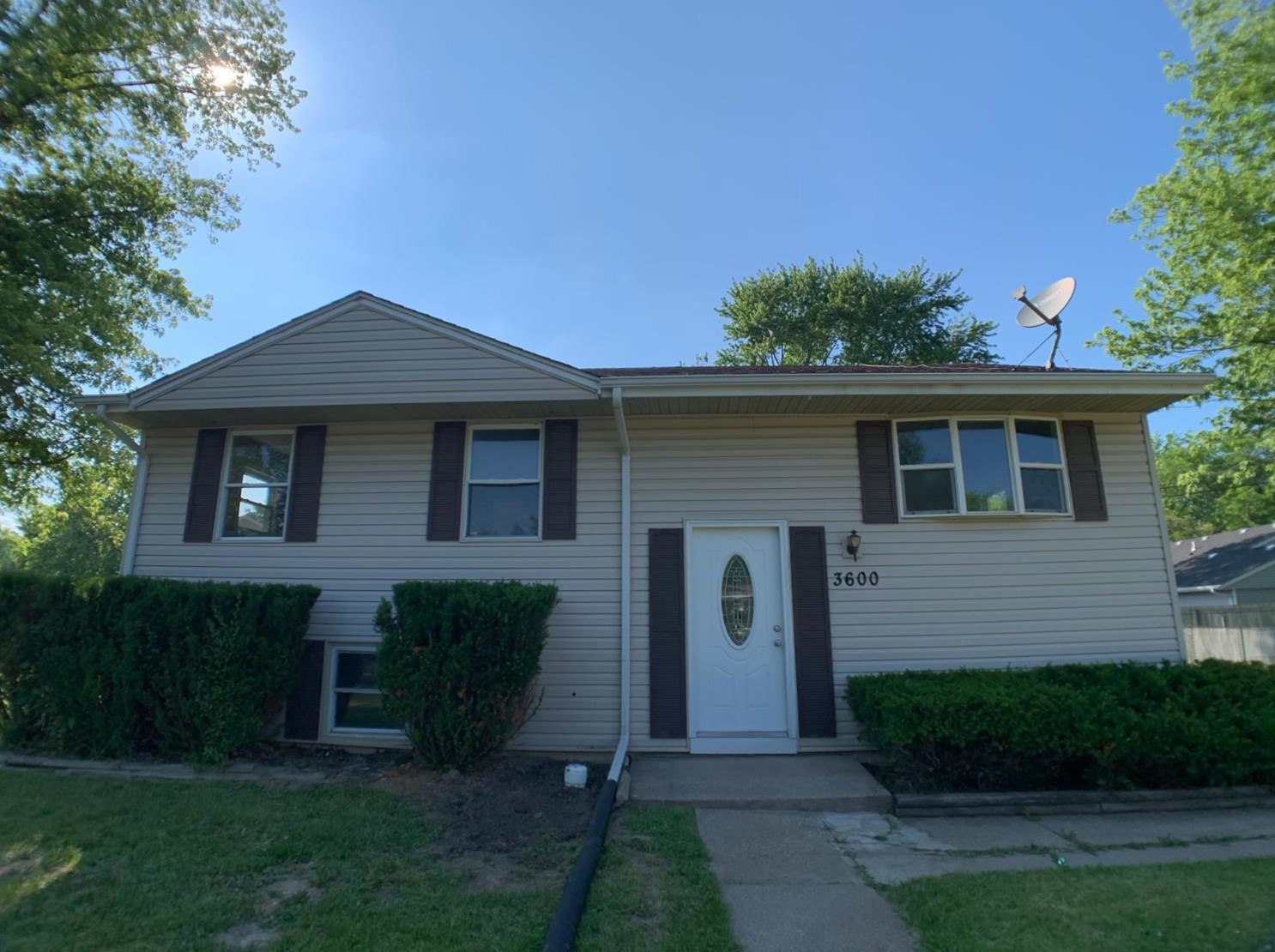 3600 W 78th Pl, Gary, IN 46410