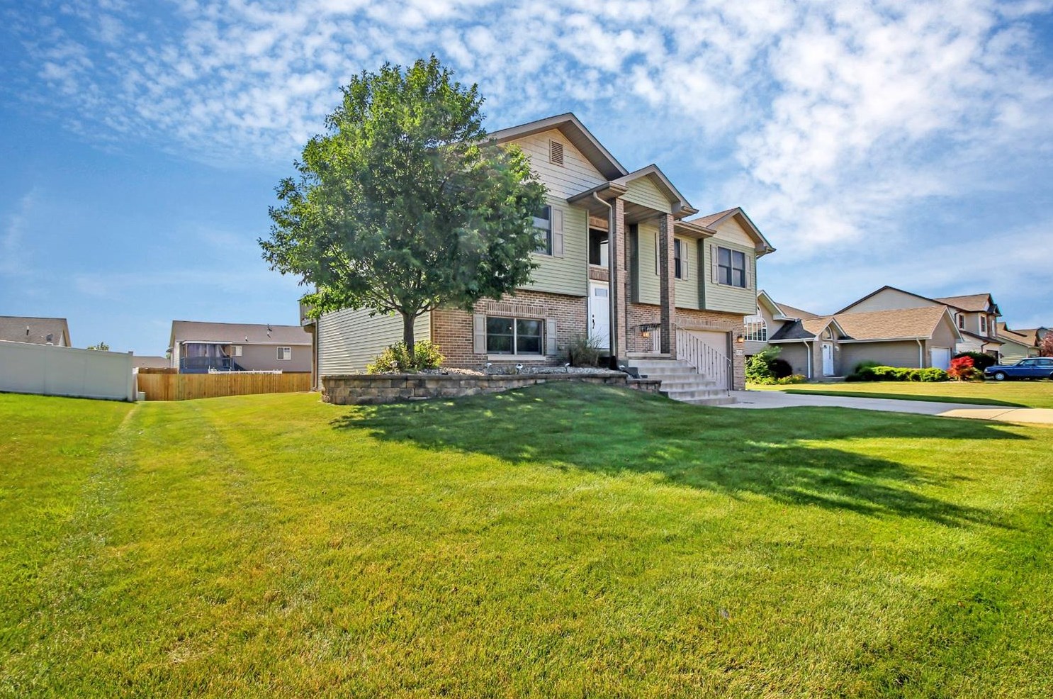 14756 Ivy St, Cedar Lake, IN 46303